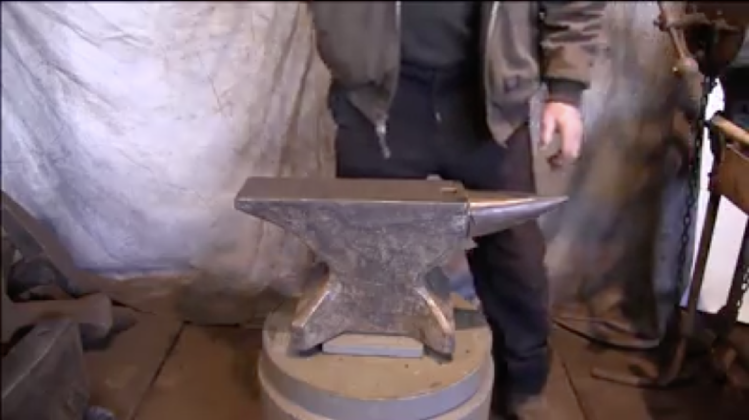 165 lb William Halthaus Anvil